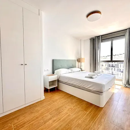 Appartement Sunny Penthouse With A Terrace And Views *